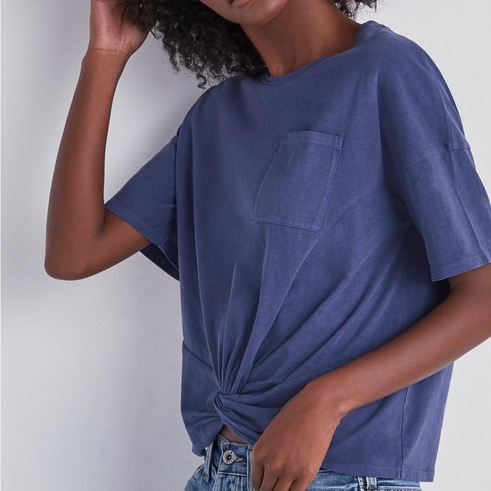 blue casual tee